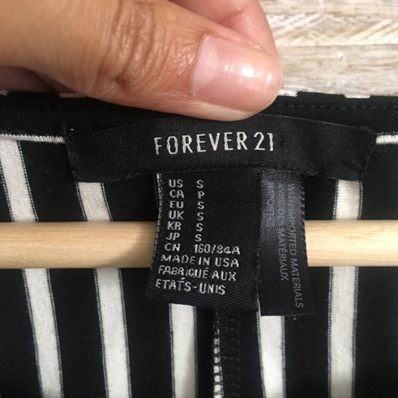 High-low striped dress - Picture 2 of 3